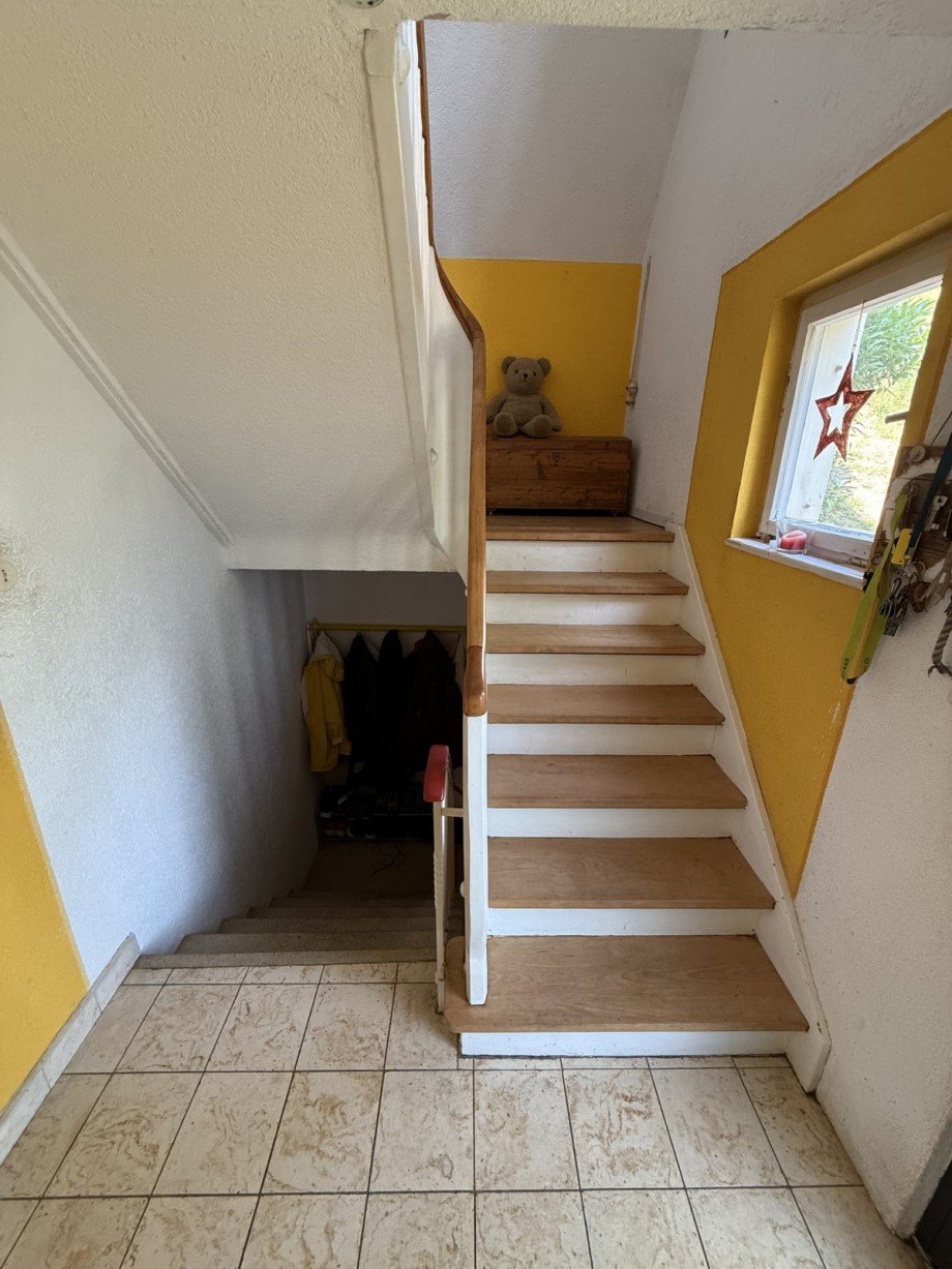 29. Treppenbereich Einfamilienhaus Calw