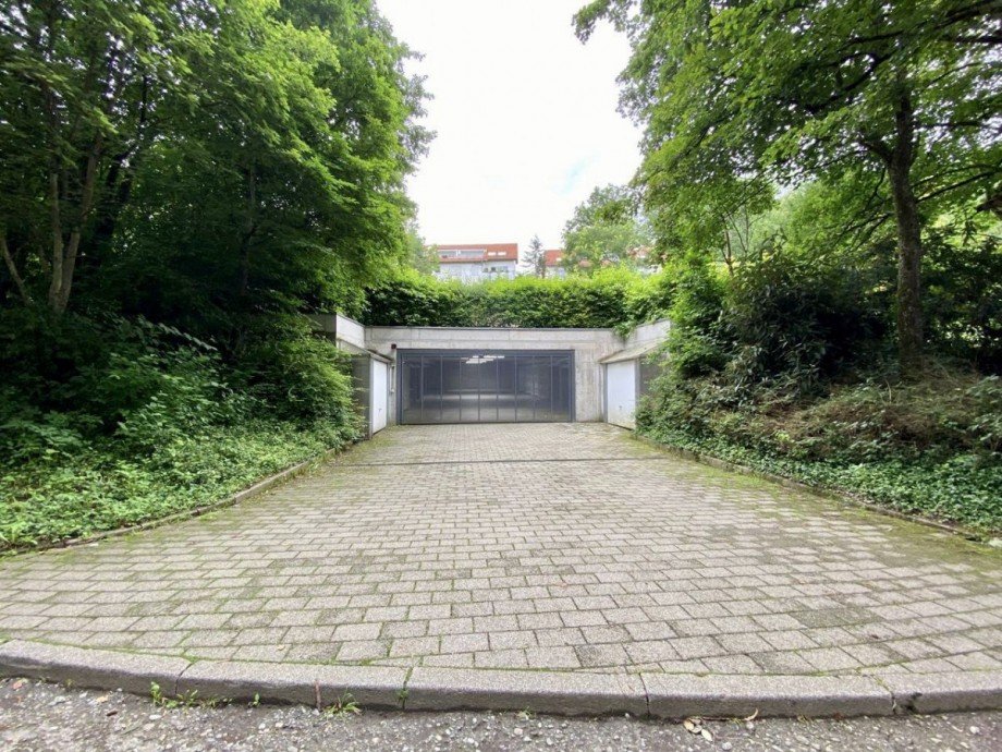 Eingang TG Dachgeschosswohnung Stuttgart