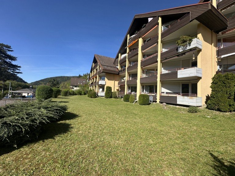 Hausansicht Bad Liebenzell Etagenwohnung 1-Zimmer Wohnung mit Potenzial, Balkon und Garage in Bad Liebenzell