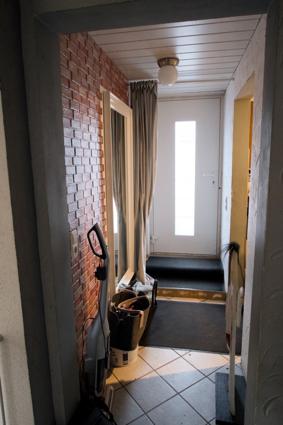 Flur 2 Einfamilienhaus G�ufelden