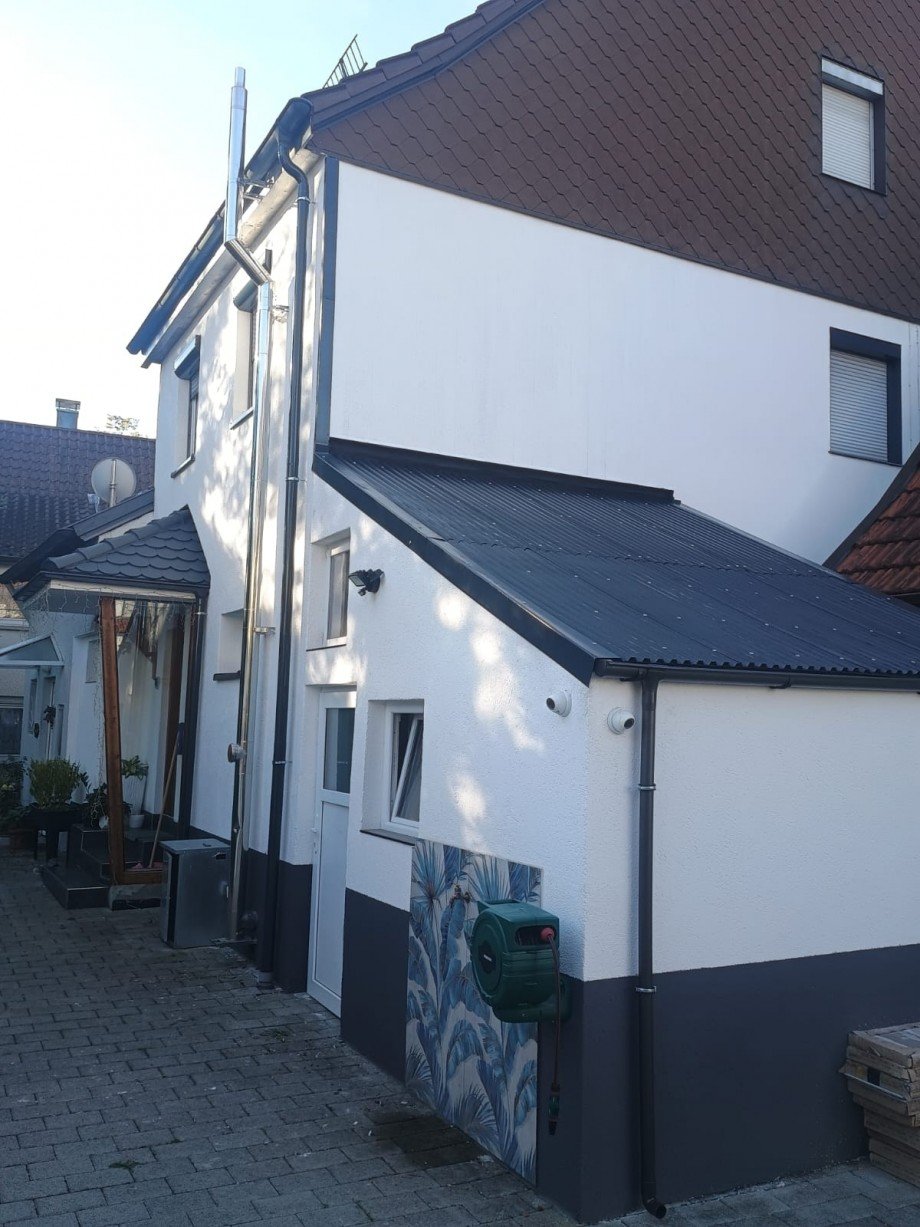Au�enansicht Innenhof Reihenhaus Urbach