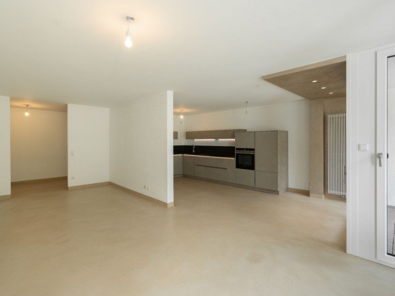 Wohn und Essbereich Stuttgart Wohnung Hochwertig sanierte Wohnung mit 2 Terrassen